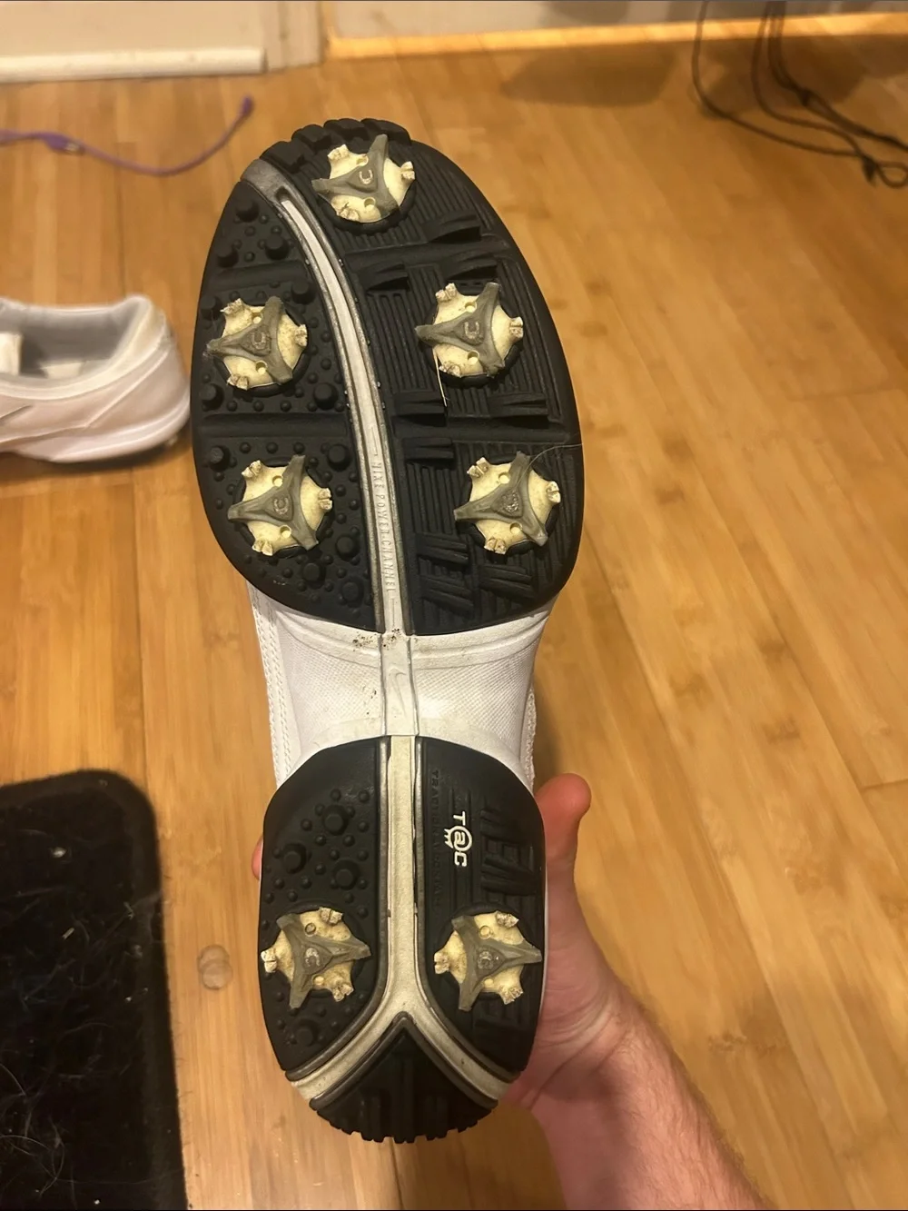 Nike Men’s vintage golf shoes